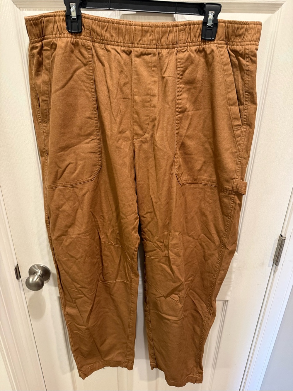 Old Navy Cropped Utility Pants in Caramel